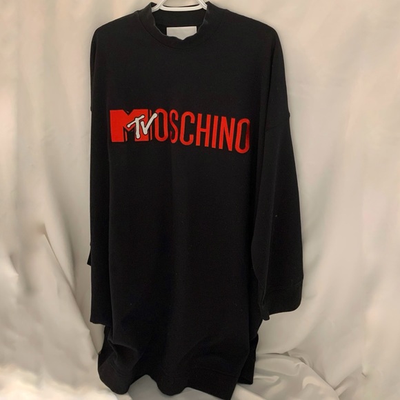 Moschino x H&M Oversized Black Dress - Picture 1 of 6